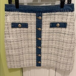 Guess White and Blue Buttoned Mini Skirt